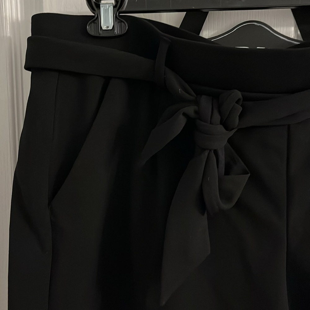 Loft Black Belted Shorts - Picture 2 of 3